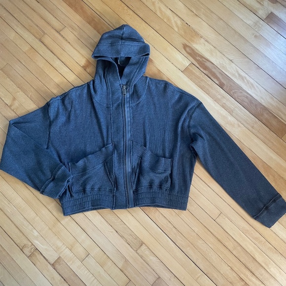 FP MOVEMENT FREE PEOPLE Time Out Full Zip Hoodie Boxy Fit Cropped Ribbed - Picture 1 of 11